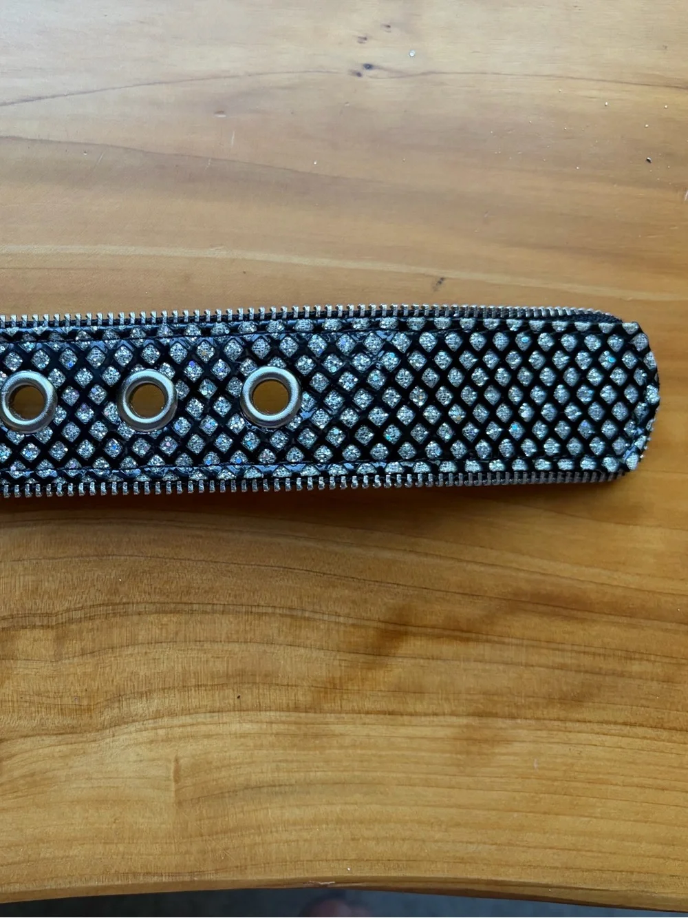 Men's Black & Silver Textured Belt - Stylish Everyday Accessory
